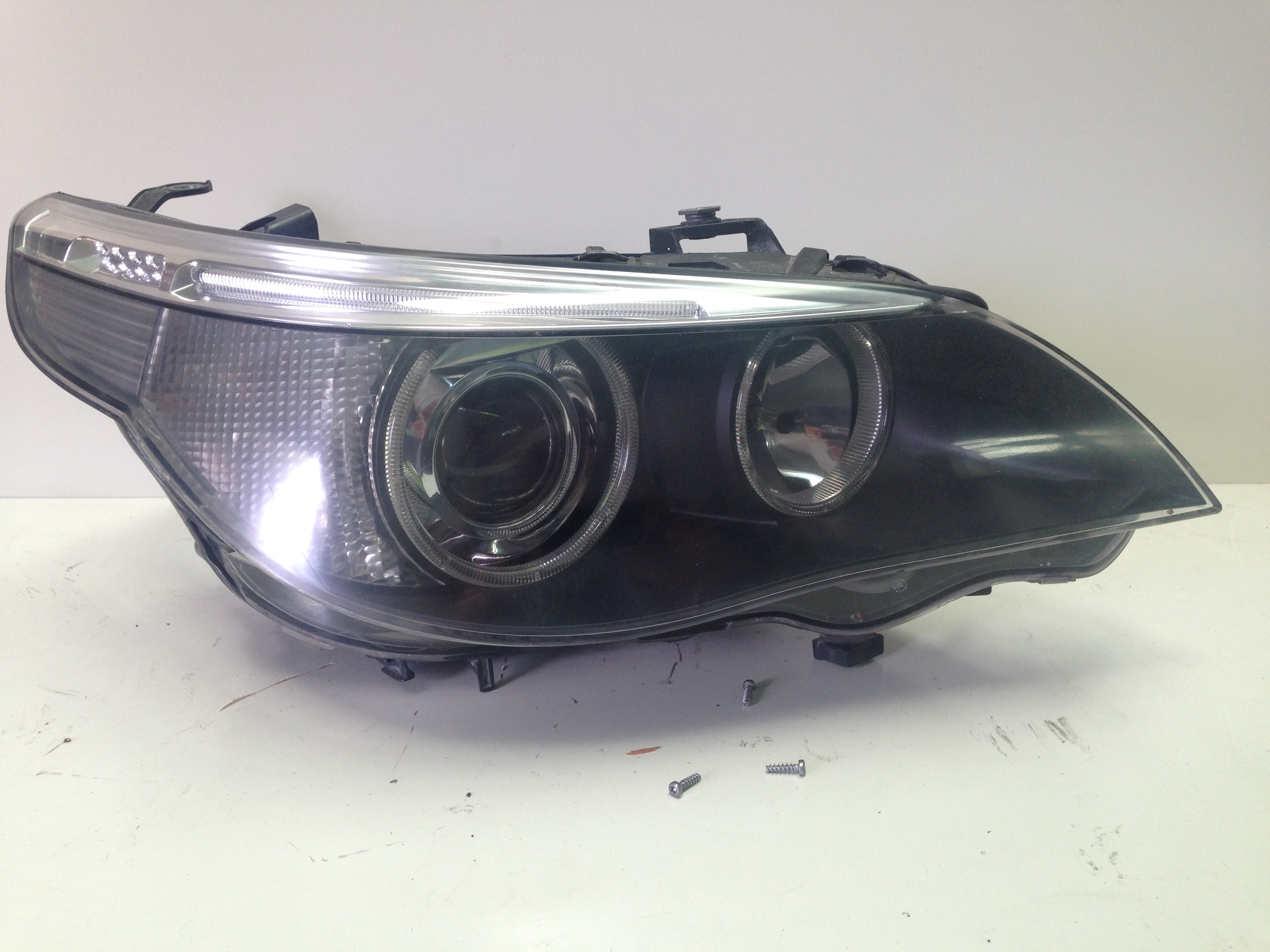 BMW E65 E66 Headlight Xenon R/H Nerang Euro