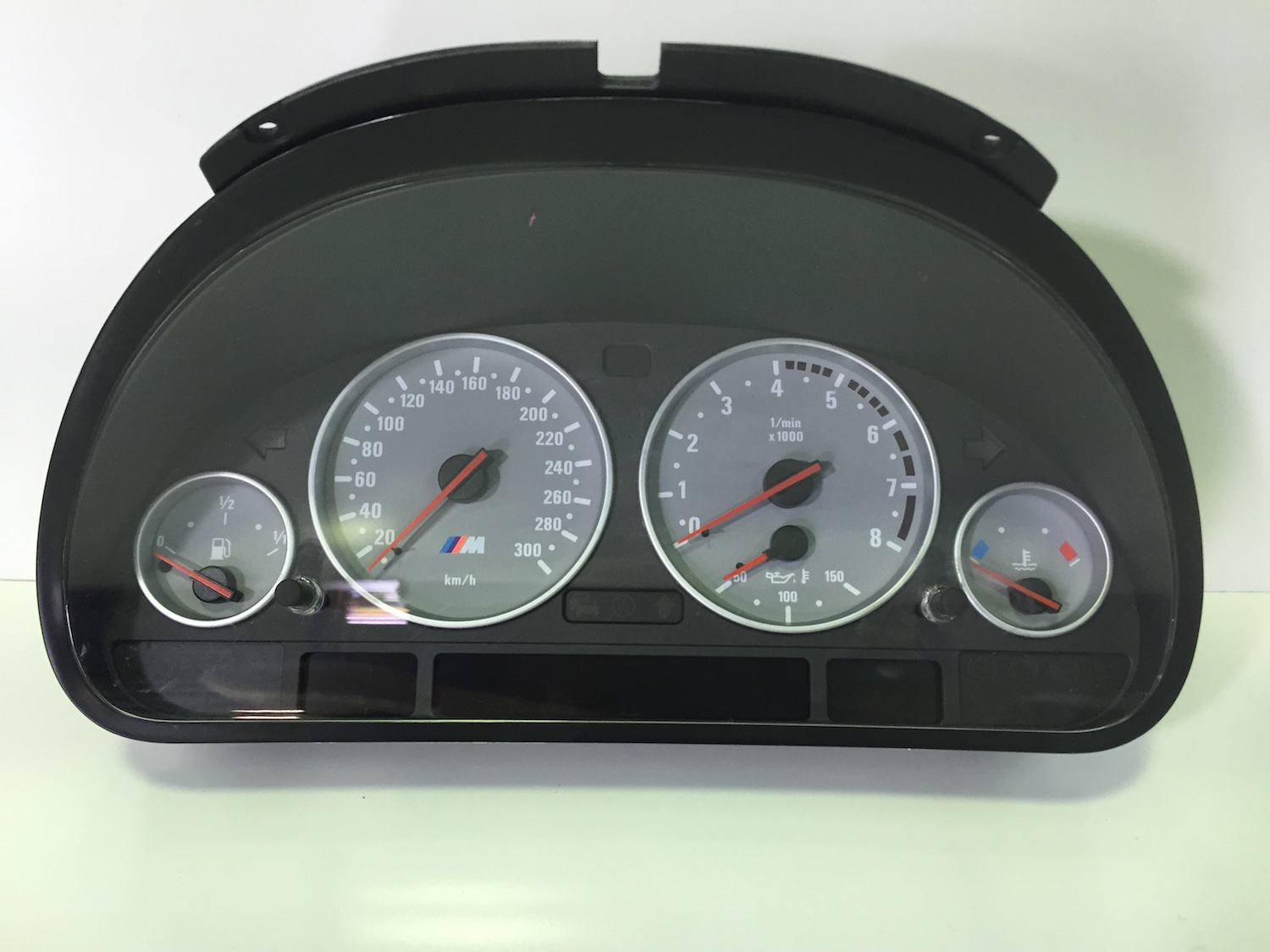 BMW E39 Instrument Cluster MSport Nerang Euro